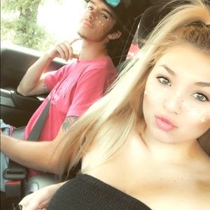 Meet your Posher, Kenzi